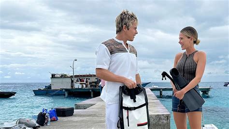 Watch Love in the Maldives .